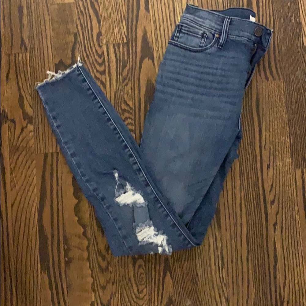 Ripped jeans